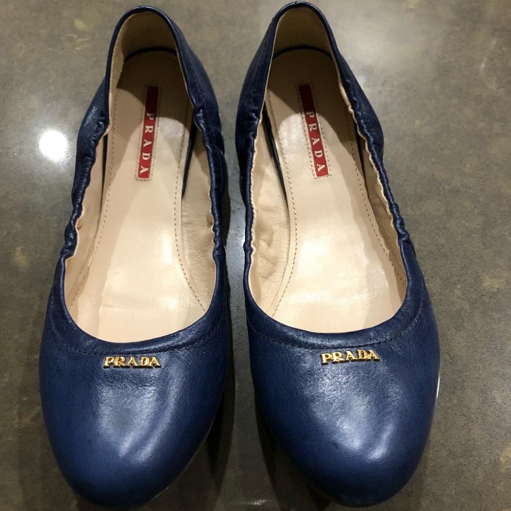 Chic Blue Prada Scrunched Ballet Flats Size 37.5